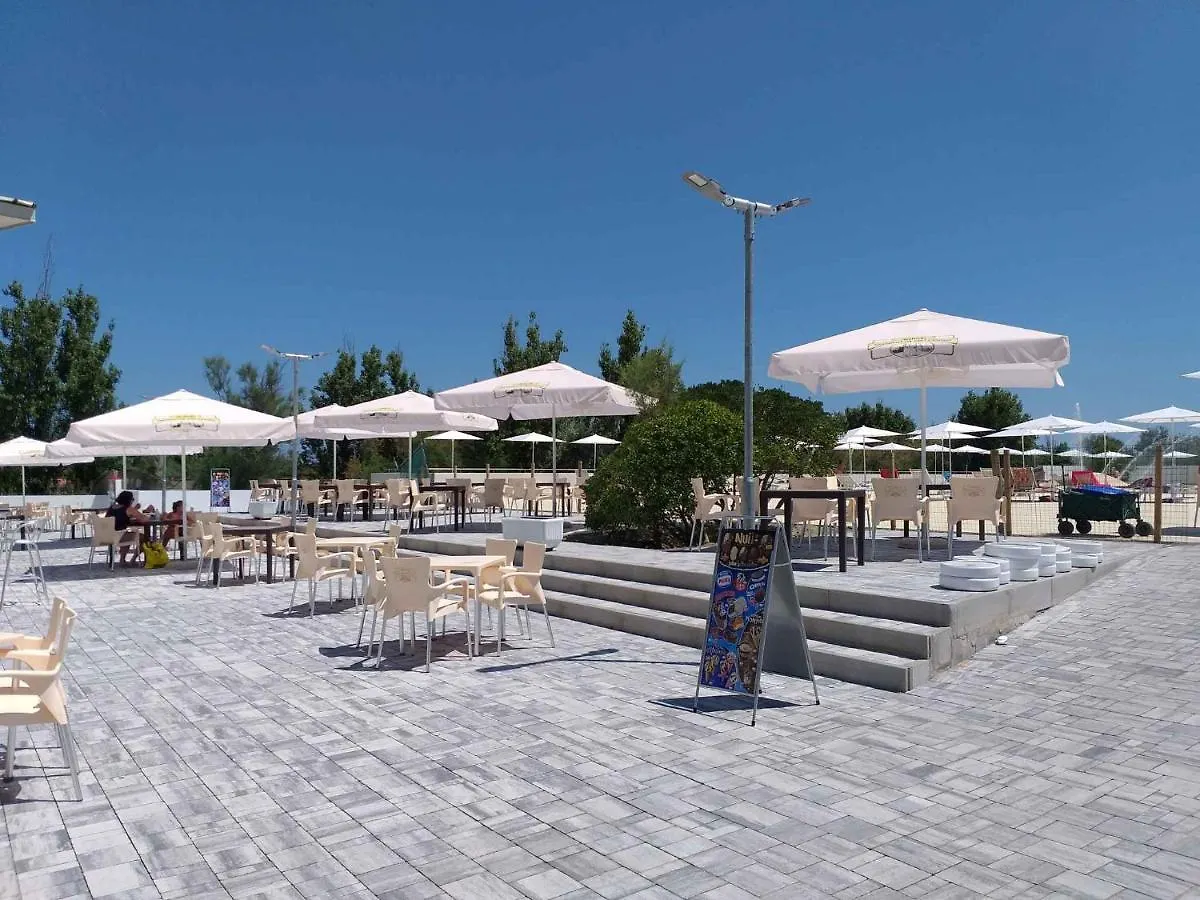 Mobilehomes In Rosolina Mare 33791 Holiday home